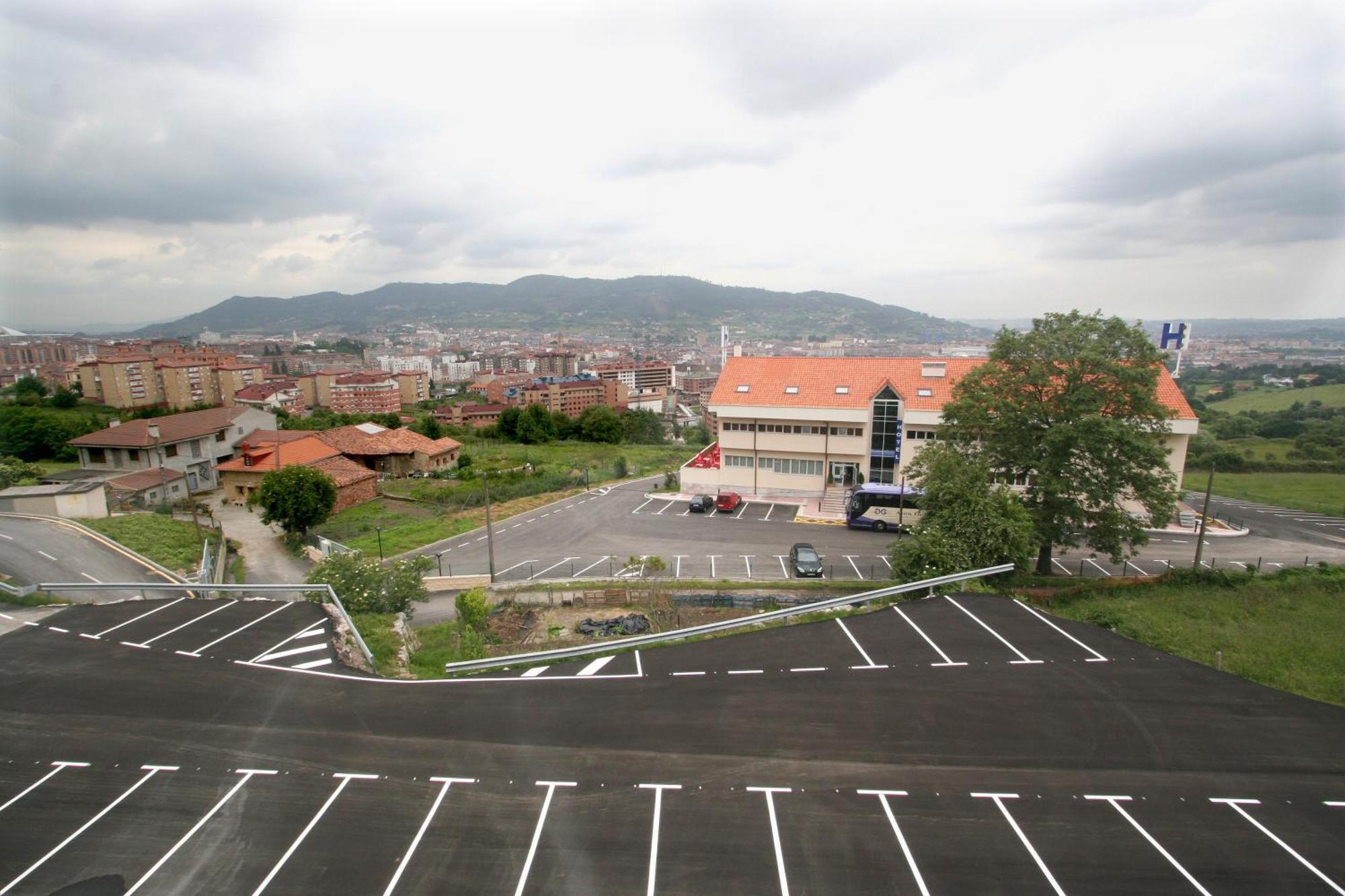Hotel Palacio De Asturias Oviedo Buitenkant foto