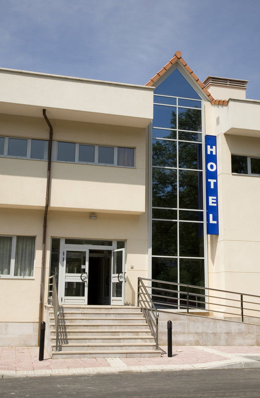 Hotel Palacio De Asturias Oviedo Buitenkant foto
